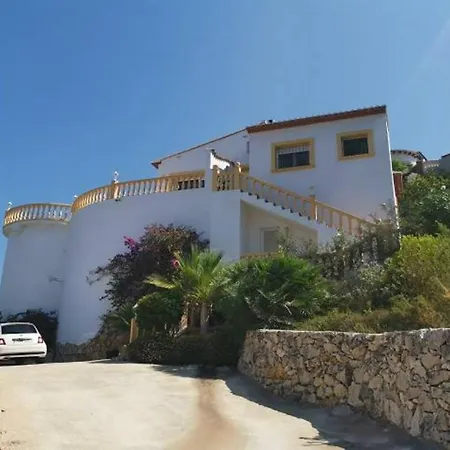 Petra Villa *