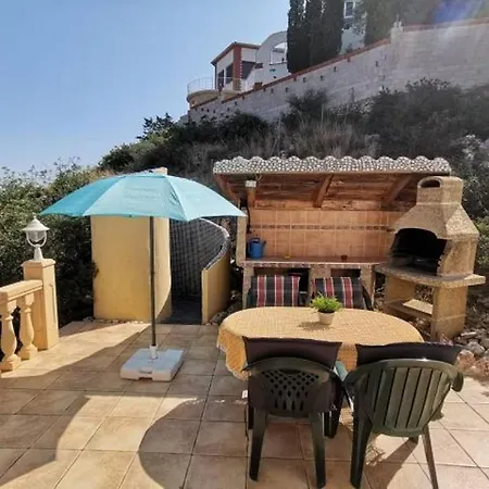 Petra Villa Pego
