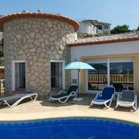 Villa Petra
